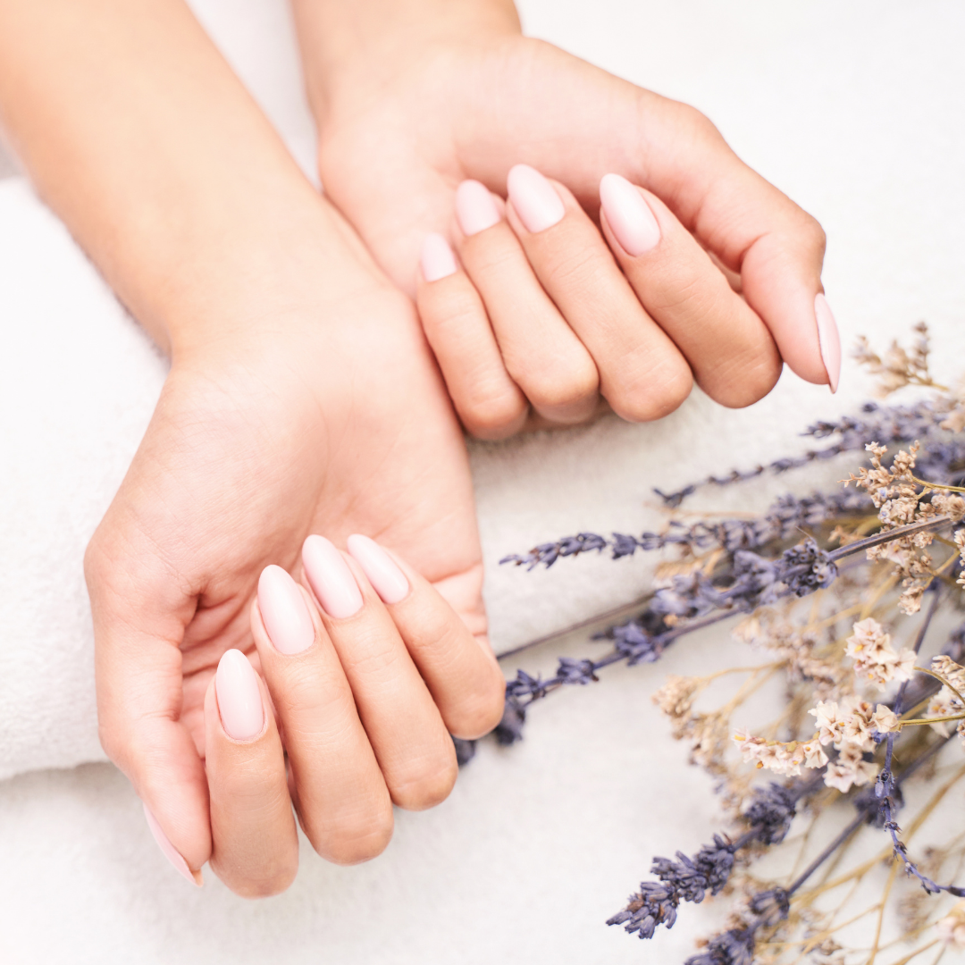 Peluqueria Amanda manicure